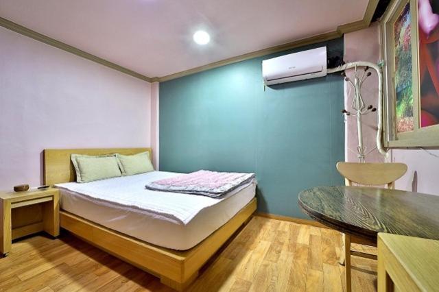 Daegu Bisan-Dong Villa Motel Номер фото